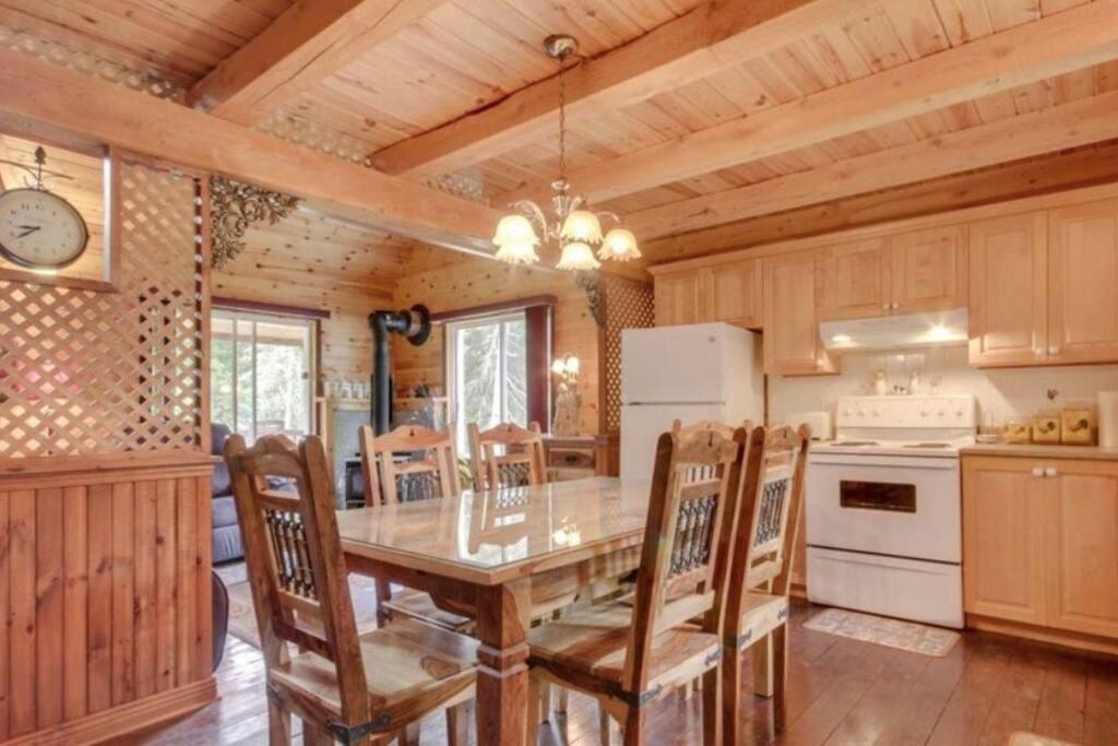 Chalet Riviere - Bord De Riviere - Romantique Saint-Alexis-des-Monts Εξωτερικό φωτογραφία