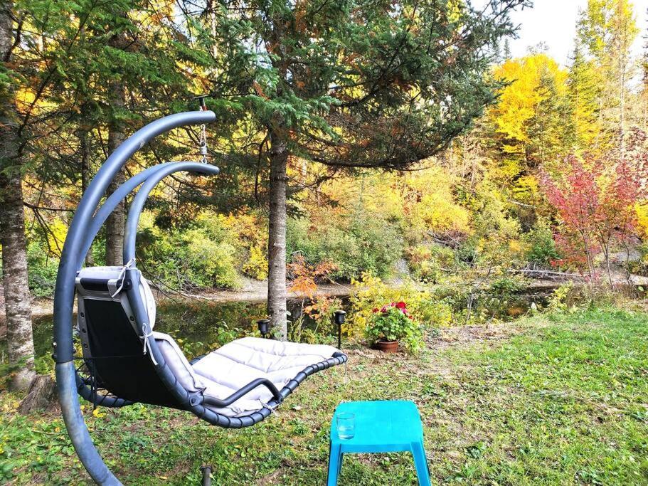 Chalet Riviere - Bord De Riviere - Romantique Saint-Alexis-des-Monts Εξωτερικό φωτογραφία