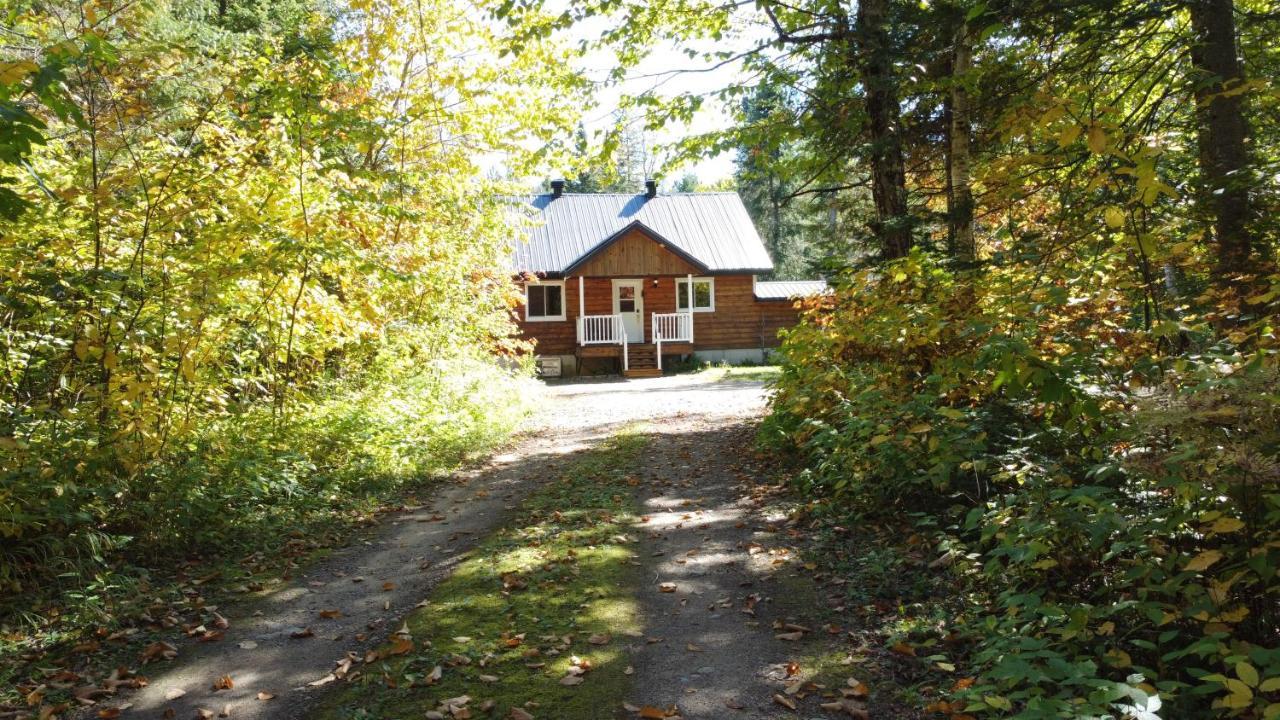 Chalet Riviere - Bord De Riviere - Romantique Saint-Alexis-des-Monts Εξωτερικό φωτογραφία